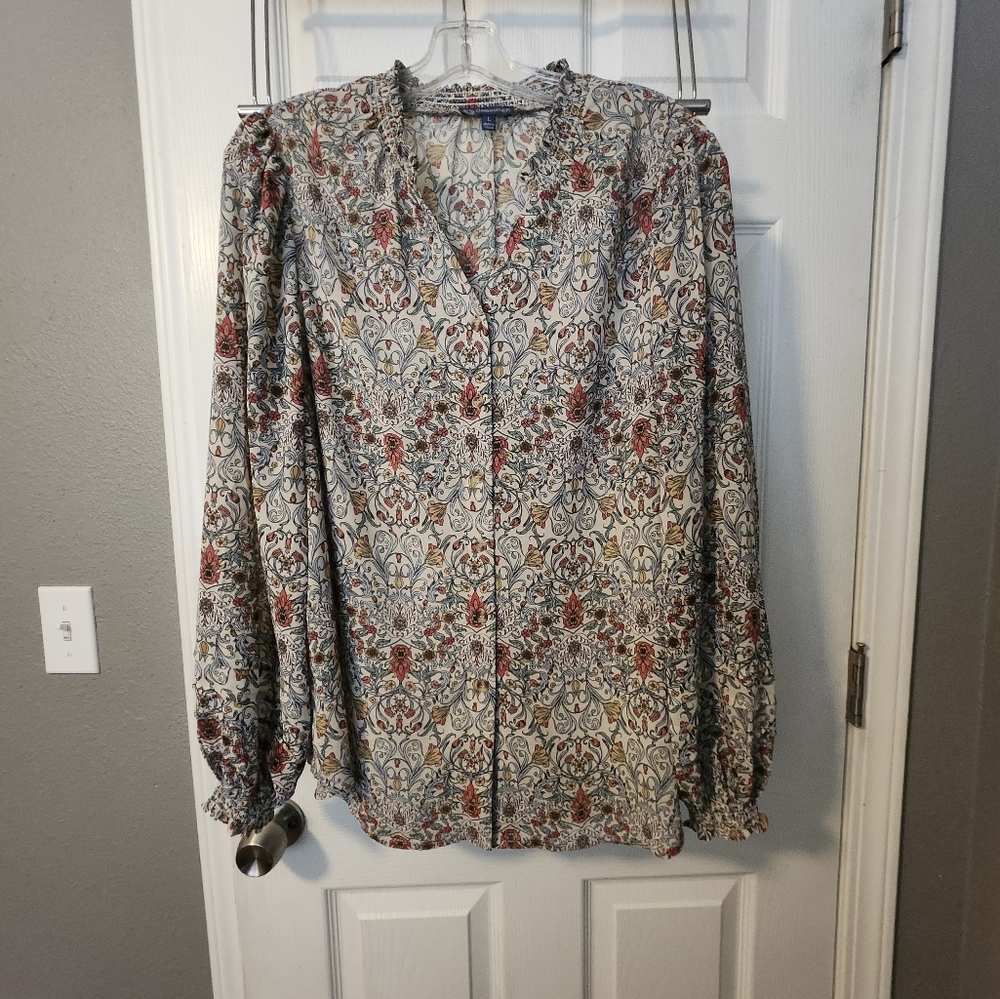 Red and Gray Buttoned Blouse with Mandarin Collar By Democracy